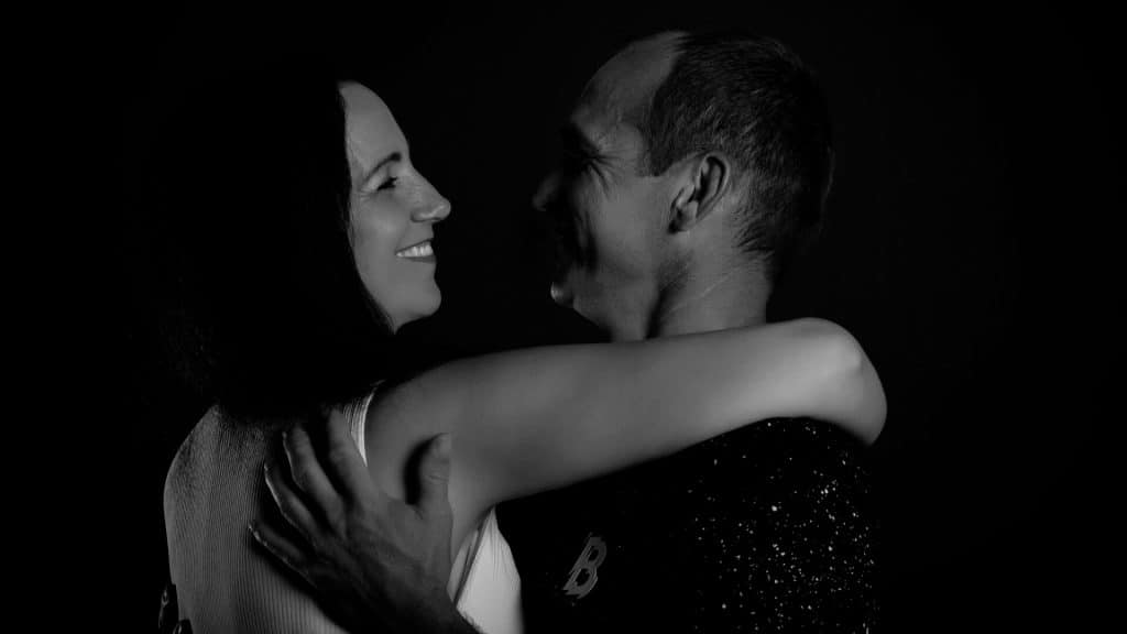 tánc és massázs kapcsolata